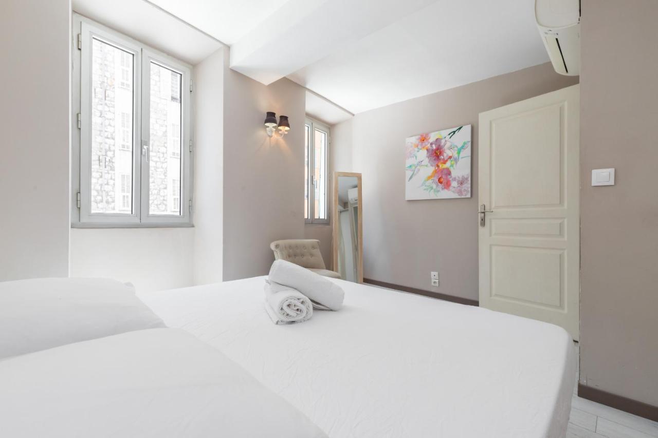 Amazing 3 Bdrs&Garden Place du Pin Parking ! Nice Bagian luar foto